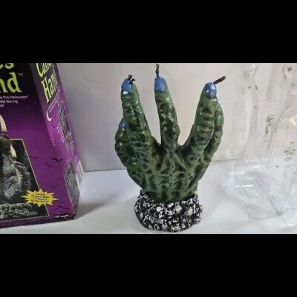 Vintage Halloween Flesh And Bones Blood Dripping Hand Candle T26 - Picture 2 of 7